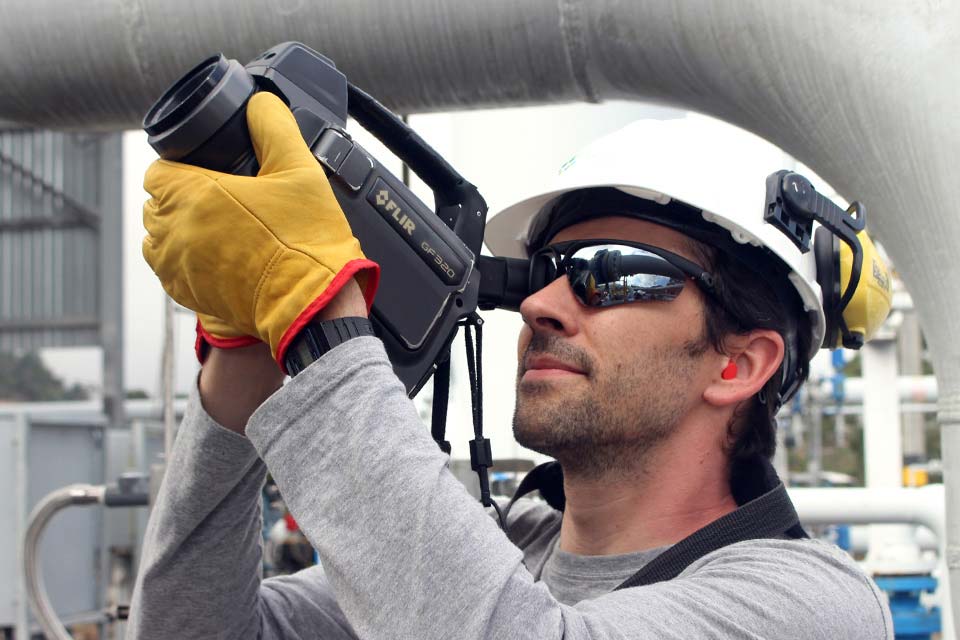 Highly specialized services with accredited senior professionals for each type of service