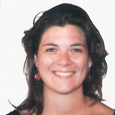 EHS Techniques ofrece un acompañamiento técnico y profesional que va desde la fase de prospección territorial, hasta el diseño e implementación de la estrategia de relacionamiento social, con el fin de conseguir que la implantación de los proyectos sea aceptada por el entorno, contribuir a reducir y mitigar los impactos negativos y en fin último evitar una relación discordante entre las empresas y los grupos de interés.