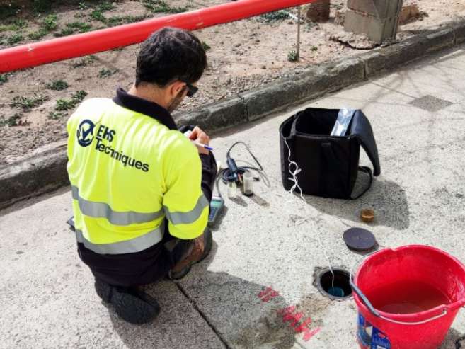 En EHS Techniques llevamos años interviniendo en suelos de hashtag#emplazamientosindustriales y hashtag#estacionesdeservicio, acompañando a nuestros clientes desde el diagnóstico hasta el soporte técnico en fases posteriores.